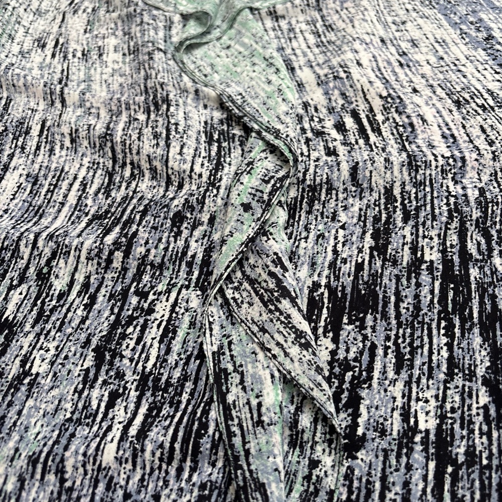 BCBGMaxAzria Gray and White Ruffled Sleeveless Blouse - Picture 6 of 7